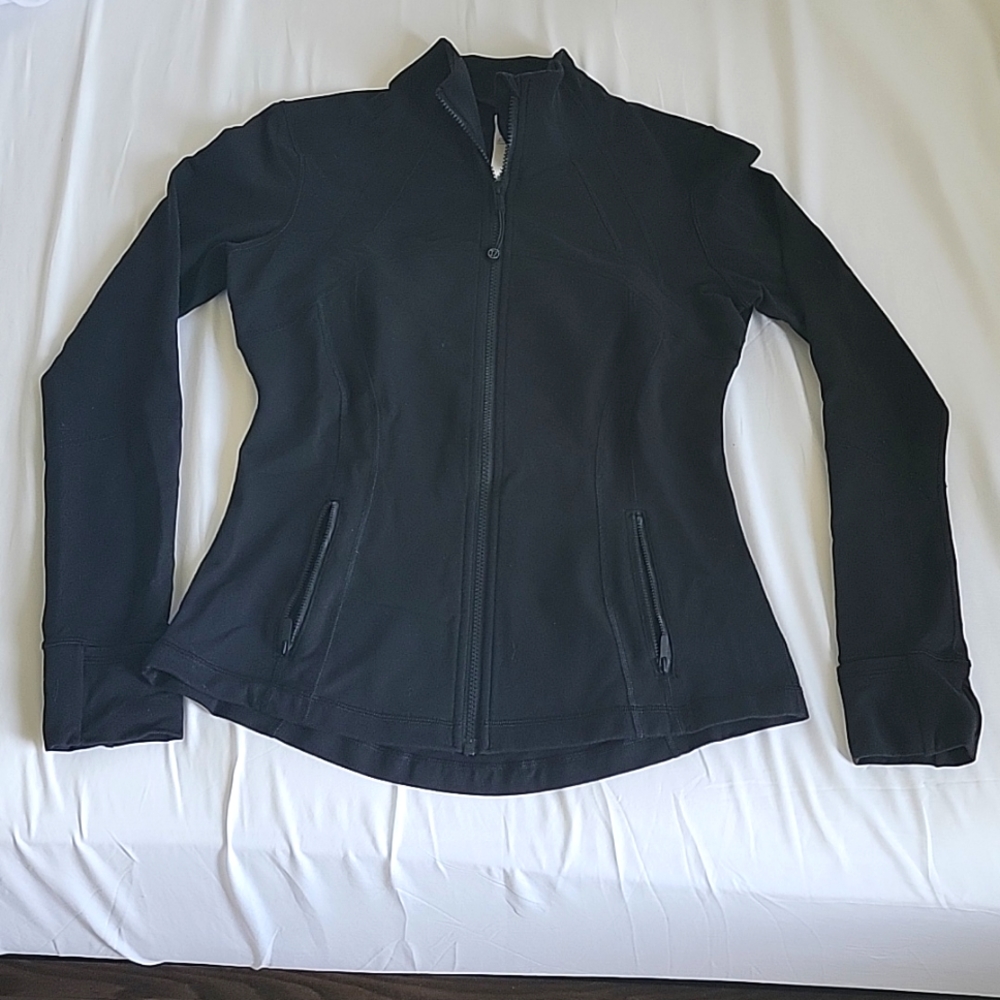 Like New Lululemon Define Size 10 jacket Black